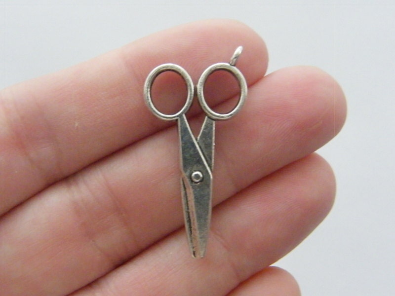 BULK 30 Pair of scissor charms antique silver tone P499