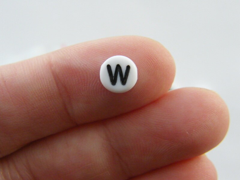 100 Letter W acrylic round alphabet beads white and black