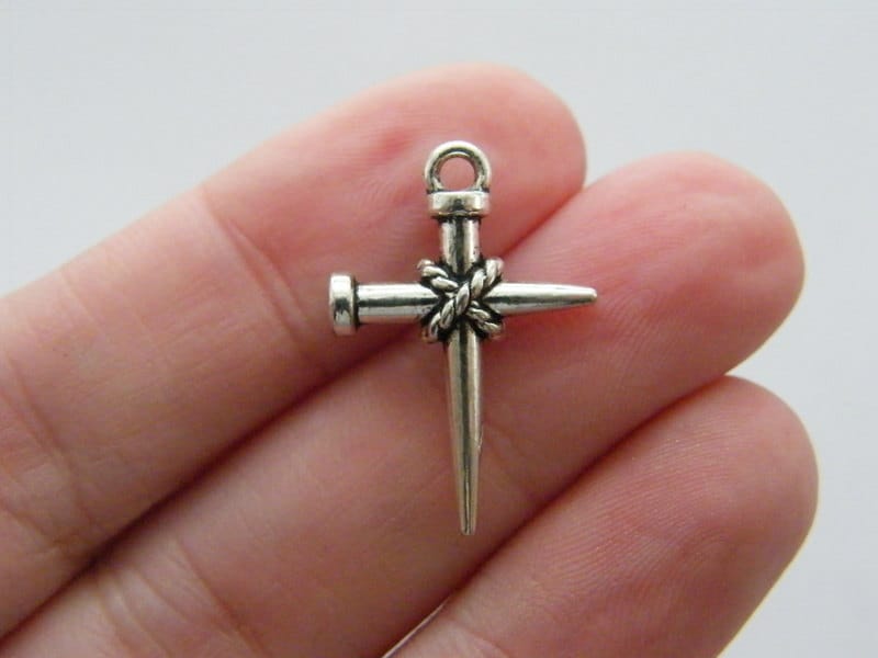 8 Cross nail rope charms antique silver tone C74