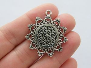 4  Flower of life charms antique silver tone M291