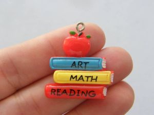 4 Books charms red resin P327