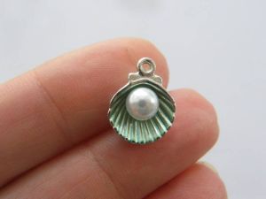 6 Pearl in oyster shell green charms silver tone FF380