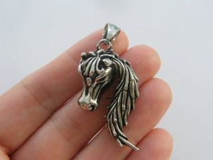 1 Horse pendant antique silver tone stainless steel A718