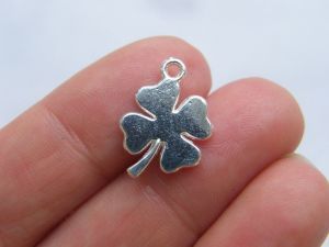 12 Four leaf clover charms silver plated tone L247
