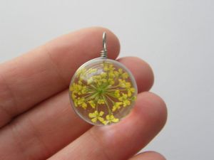 1 Dried flower yellow glass pendant F268