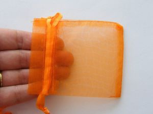 50 Orange organza bags 9 x 7cm