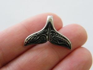 1 Whale tail pendant stainless steel FF437