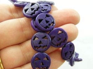 26 Purple pumpkin jack o lantern 15mm Halloween beads SK9
