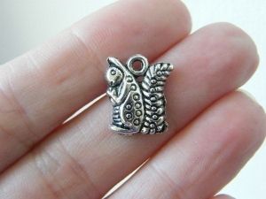 10 Squirrel charms antique silver tone A47
