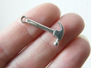 10 Hammer tool charms antique silver tone P594