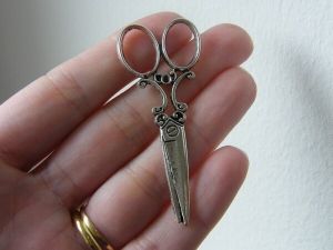 2 Scissors pendants antique silver tone P489