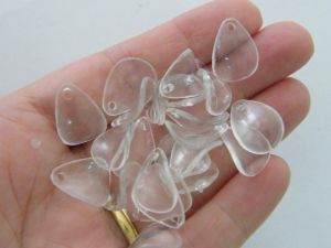 100 White clear acrylic leaf charms L230  - SALE 50% OFF
