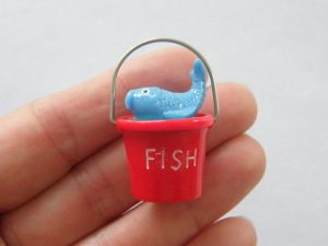 1 Bucket fish dollhouse miniature resin P185