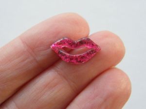 30 Lip mouth kiss embellishment cabochons fuchsia pink glitter resin P150