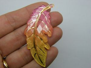 8 Leaf pendants pink yellow gold acrylic L187