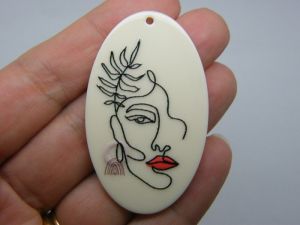 4 Lady woman face pendants resin P183