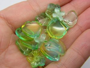 30 Flower leaf charms beads green gold  mixed glass AB296