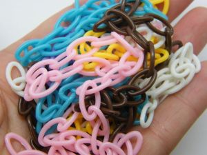 4 ABS plastic cable chain random mixed colours FS235 - SALE 50 %OFF