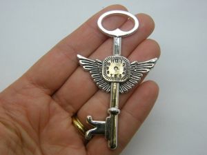 1 Key clock wings pendant antique silver tone K32