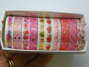 1 Set of 10 different heart tape box ST