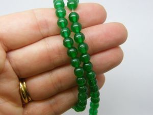 62 Natural dyed  jade beads  Christmas green 6mm beads B139