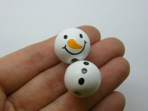 4 Snowman head 4 snowman belly beads 2 part set wood CT212
