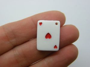 8 Playing card hearts  white red resin P412