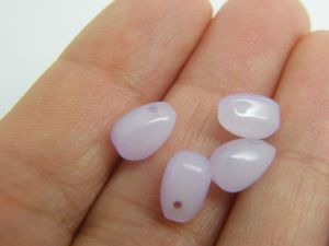 30 Teardrop charms shades of lilac glass M411