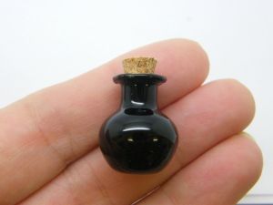 2 Mini glass bottles with corks black M40