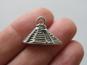 12 Pyramid charms antique silver tone WT5