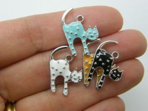 4 Cats charms silver and random mixed tone A1108