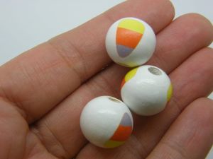 8 Halloween candy corn beads  white wood FD105 - SALE 50% OFF