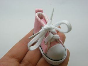 2 Shoe embellishment miniature pink material CA
