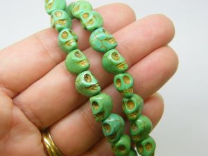 38 Green skull beads 10 x 8mm SK10
