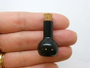 2 Mini bottle black glass M81