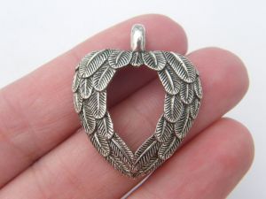 2 Wing pendants antique silver tone AW44