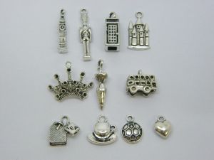 The I Love London Collection - 11 different antique silver tone charms