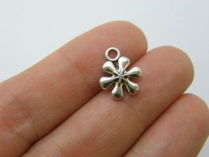 10 Flower charms antique silver tone F9