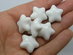 30 Star beads white acrylic BB426