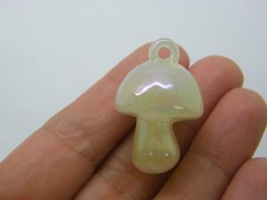2 Mushroom pendants beigeimitation jelly acrylic L 02