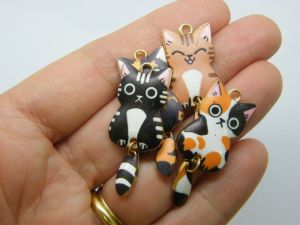 4 Cats charms gold and random mixed tone A85