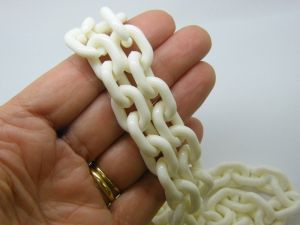 1 Meter creamy white acrylic quick link chain FS - SALE 50% OFF