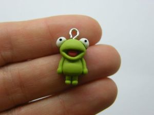 2 Frog charms green resin A815