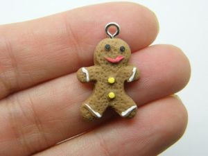 4 Christmas gingerbread man cookie charms resin CT204