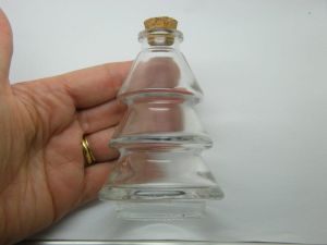 1 Christmas tree glass bottle with cork 199C