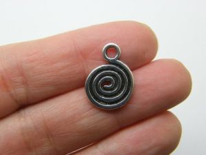 14 Spiral pattern charms antique silver tone M28