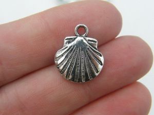 8 Shell charms antique silver tone FF159