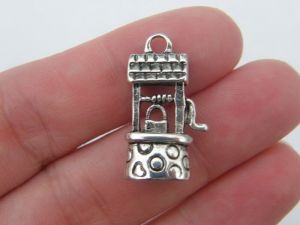 BULK 20 Wishing well charms antique silver tone P127