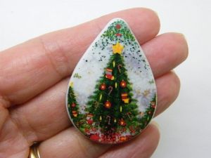 2 Christmas tree teardrop pendants  acrylic CT246