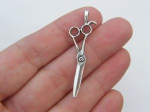 6 Pair of scissors antique silver tone P482